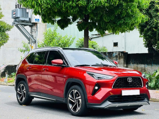 Toyota Yaris Cross và Hyundai Creta: Ai mới là “vua SUV đô thị” năm 2025?