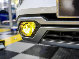 CÓ NÊN ĐỘ ĐÈN GẦM Ô TÔ KHÔNG? NHỮNG LƯU Ý KHI QUAN TRỌNG BẠN CẦN BIẾT