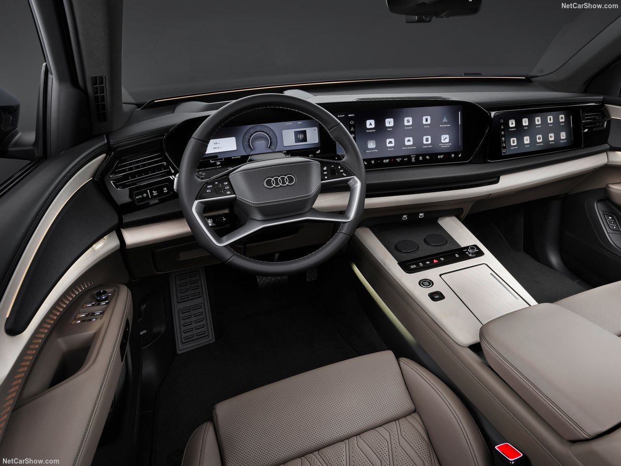 Bảng Taplo hiện đại với các công nghệ tiên tiến. Ảnh: Audi