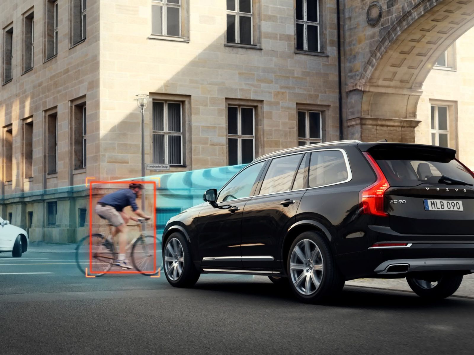 Luôn cố gắng mang lại an toàn tuyệt đối là mong muốn của Volvo. Ảnh: Volvo