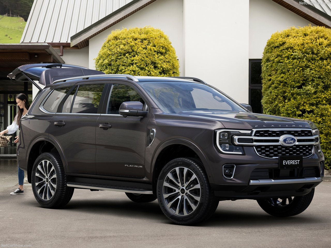Ford Everest mẫu SUV 7 chỗ cũng có mặt trong chương trình lần này. Ảnh: Ford