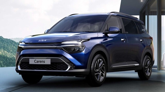 Carens nổi bật với thiết kế và trang bị đúng chuẩn xe Hàn. Ảnh: KIA