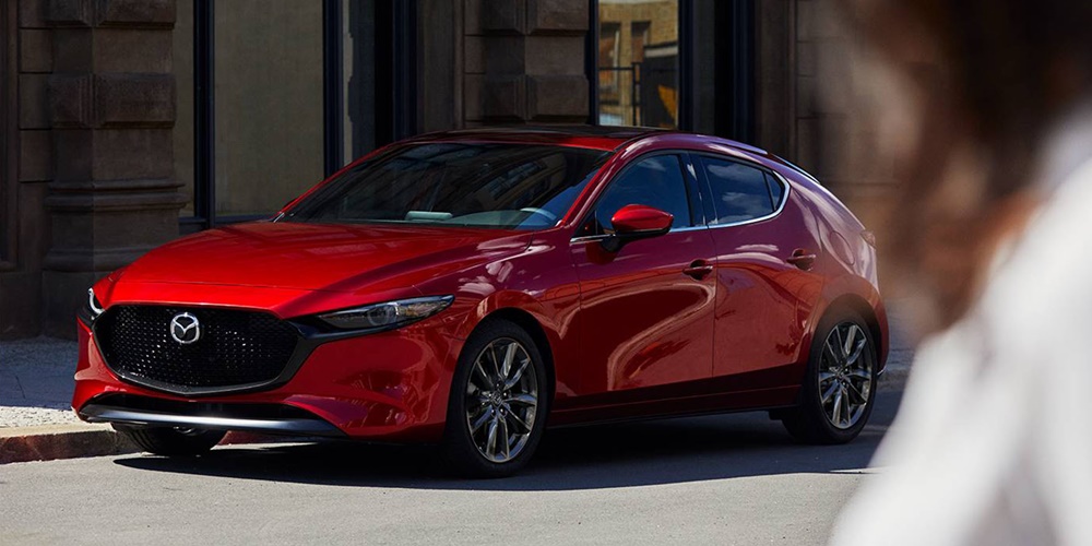 Mazda 3 Sedan có rất nhiều điểm cộng. Ảnh: TINXE