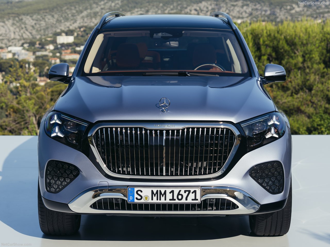 Thiết kế phần đầu xe của Mercedes-Maybach GLS 680. Ảnh: Sưu tầm