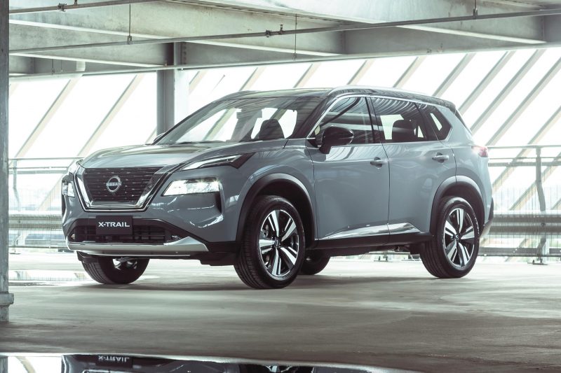 Đèn nguyên bản trên Nissan X-Trai. Ảnh: Nissan