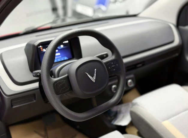 Khoang buồng lái của VF2. Ảnh: Sưu tầm