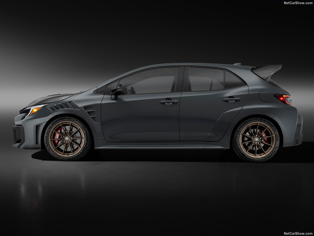 Toyota GRMN Corolla phiên bản đắt đỏ dành cho người yêu tốc độ. Ảnh: Toyota