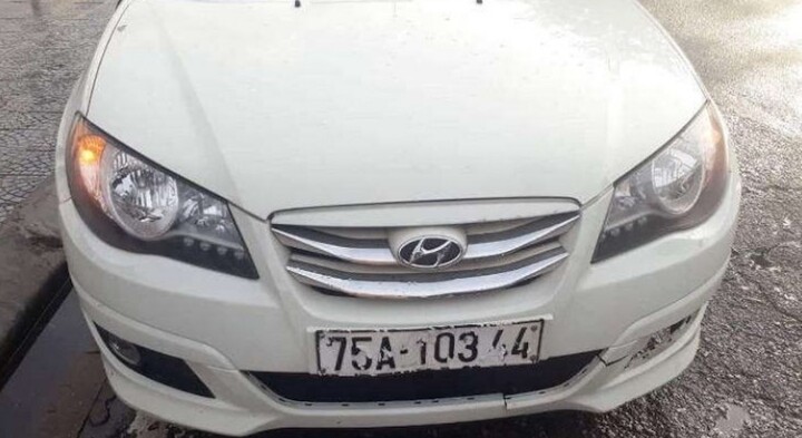 Biển số bị mờ, tróc sơn hoặc bị tác động thay đổi chữ, màu, số sẽ bị phạt từ 20-26 triệu đồng. Ảnh: Sưu tầm